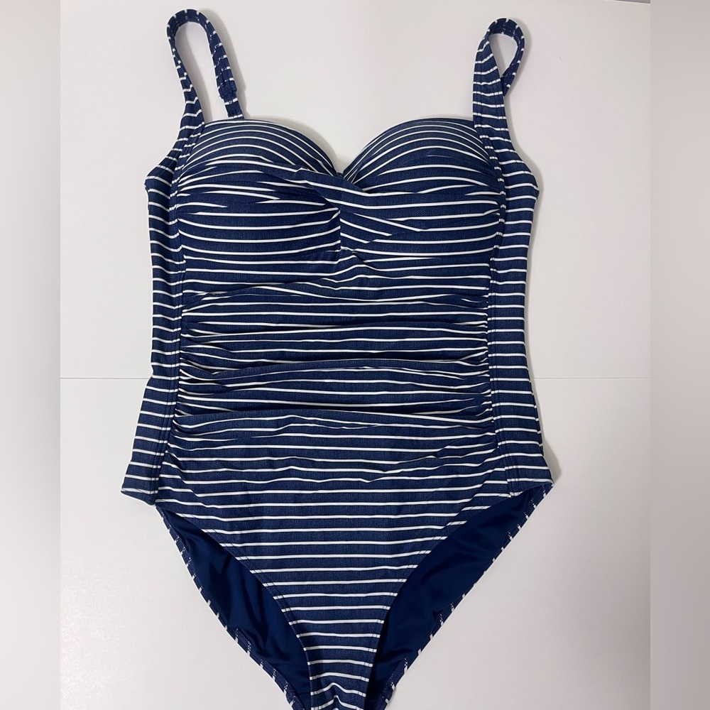 Nip Tuck Swimsuit One-Piece Swimsuit Size 10 Navy White Striped Summer - Picture 2 of 4
